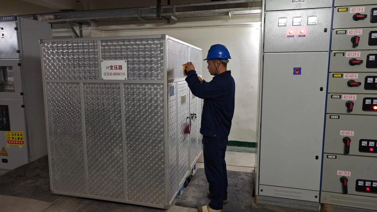 1747989702.jpg 5.jpg