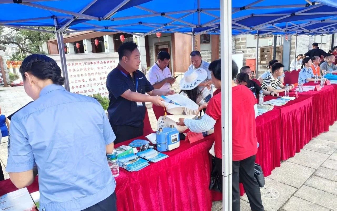 1752219068.jpg 4.jpg